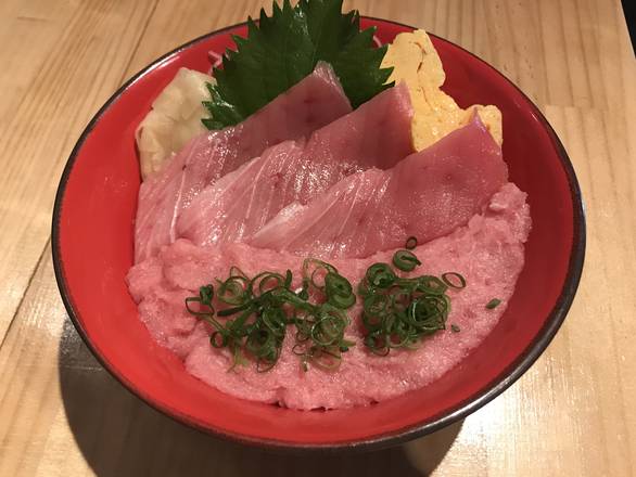 トロ鉄火丼