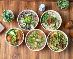 阿嬤古早味 滷肉飯 魷魚羹麵