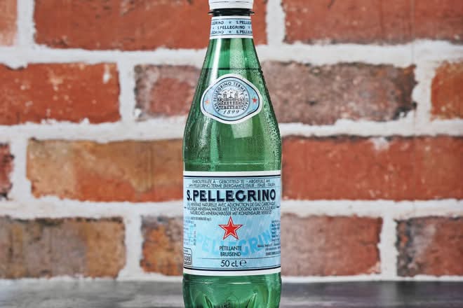 🥤 Eau pétillante S.Pellegrino (50cl)