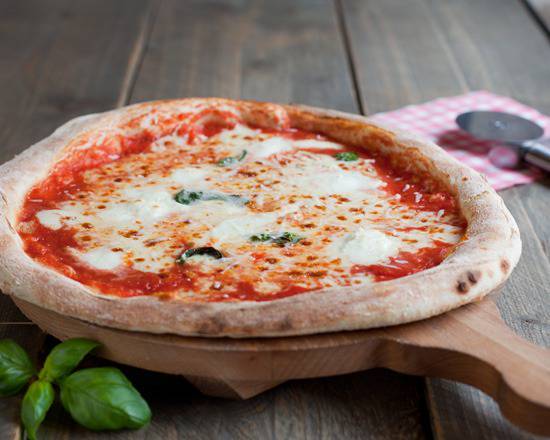 Pizza Margherita speciale