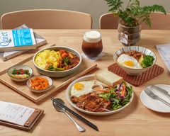 ALYa Brunch Cafe