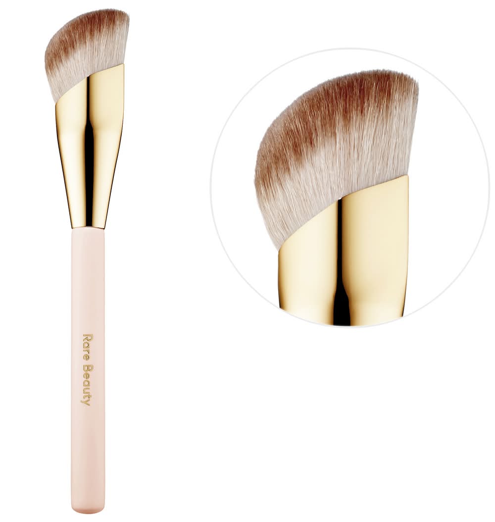 Rare Beauty By Selena Gomez Liquid Touch Foundation Brush