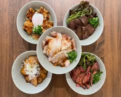 【希少部位の肉丼!】笑びす家本舗