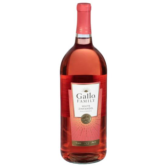 Gallo Family White California Zinfandel Wine (1.5 L)