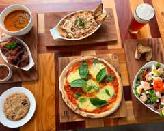 Riverside Pizzería (Santo Domingo)