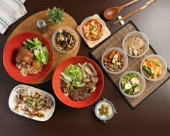 九品香牛肉麵丨現煮水餃