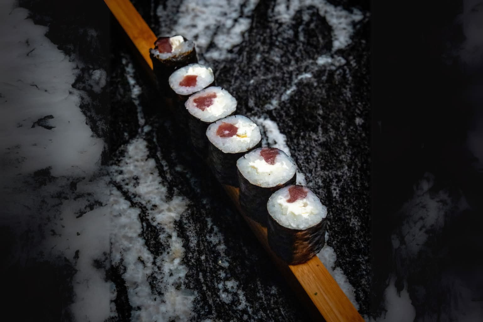 Yu Maki Thon Rouge Cheese X6