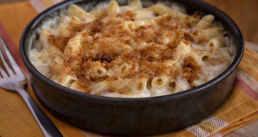 Deep Dish Mac & Cheese