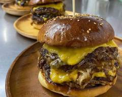 グレイビーバーガー Gravy Burger