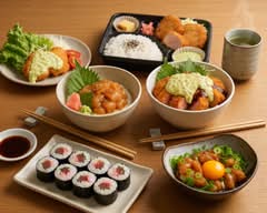 【絶品のマグロ丼が人気！】まぐろソムリエがいるお店　Red＆red