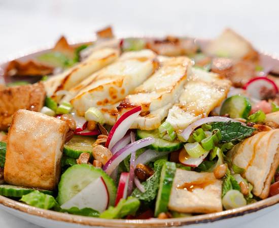 Halloumi Fattoush