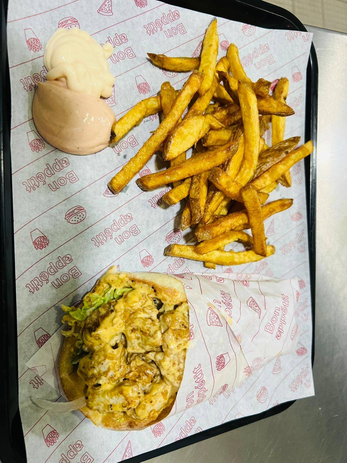 Sandwich tenders