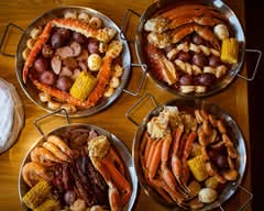 Shaking seafood and wings