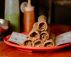 Los Árabes D’Joseé (Plaza Faro)