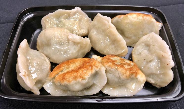 Pork Dumplings 锅贴
