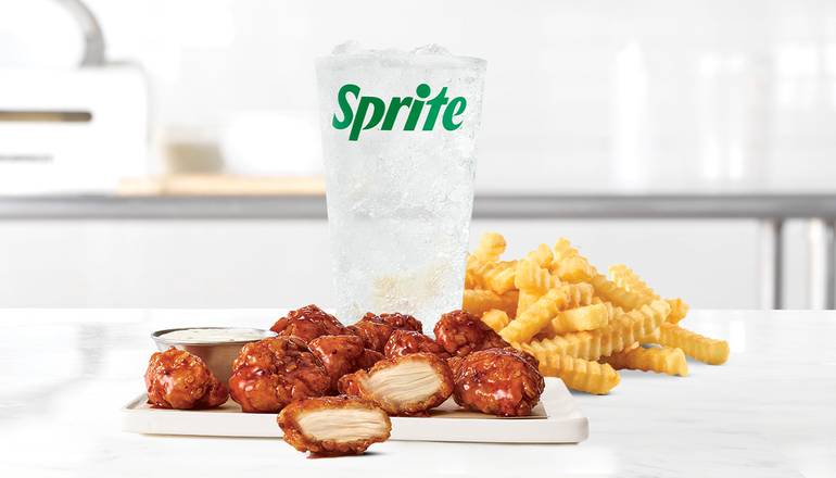 9pc Hot Honey BBQ Boneless Wings