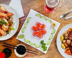 Whata Pho (700 Locust Street)