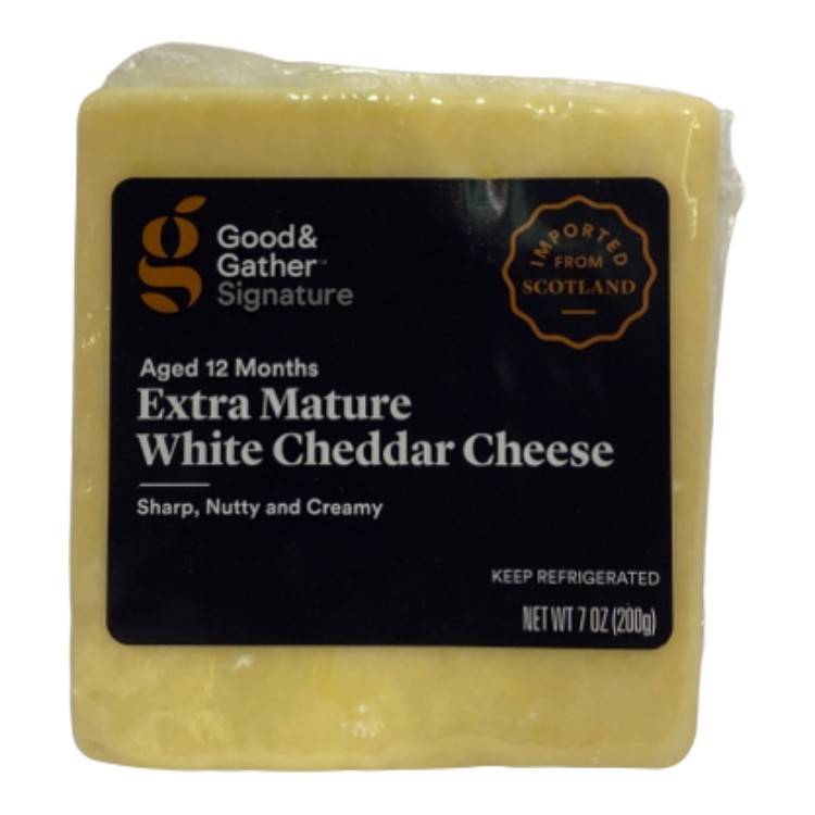 Signature Extra Mature White Cheddar Cheese - 7oz - Good & Gather™