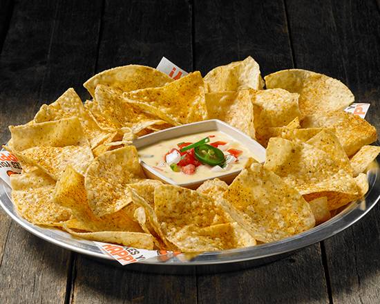 Chips & Queso