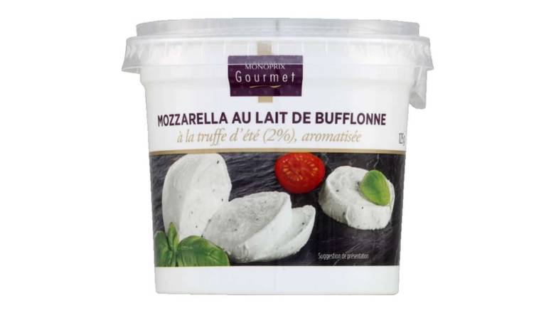 Monoprix Gourmet Mozzarella au lait de bufflonne à la truffe d'été (2%), aromatisée Le pot de 125g