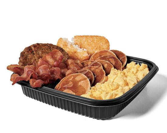 Jumbo Breakfast Platter Bacon & Sausage