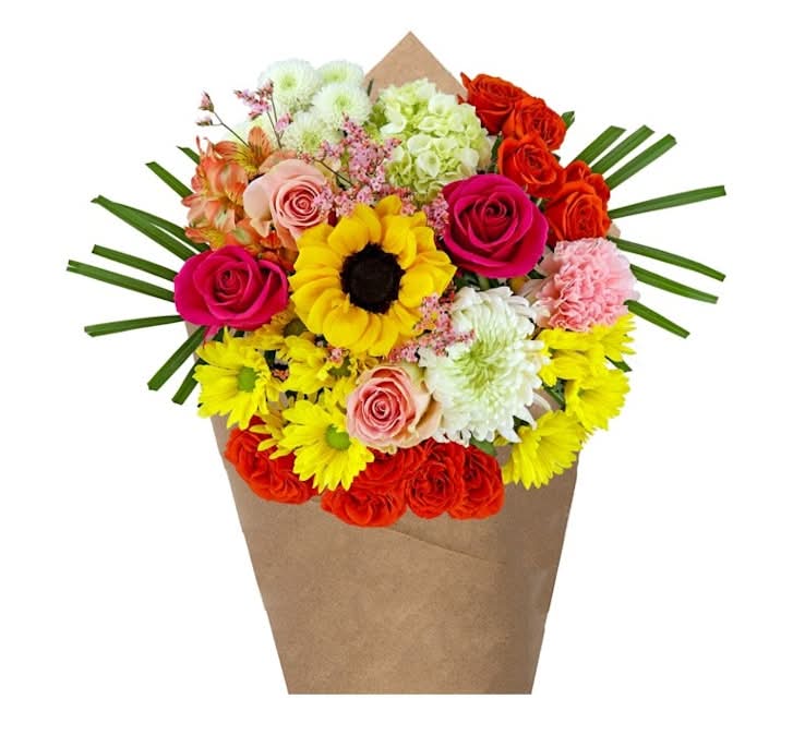 Bloom Haus™ Charming Bouquet - A