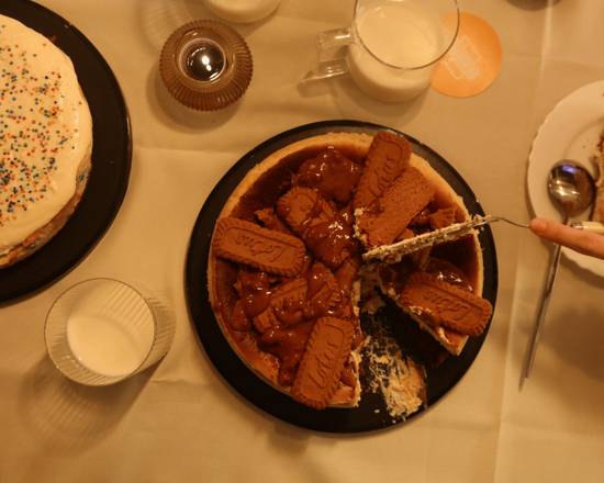 The Munch Club Dominio