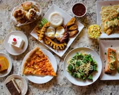 Johnny's Pizza House (210 East Preston Avenue)