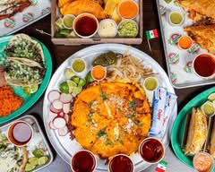 Quesa Loco Food Truck