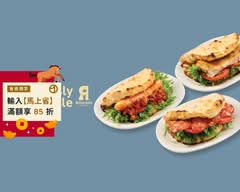 Rollspresso喀義屋內科西湖店