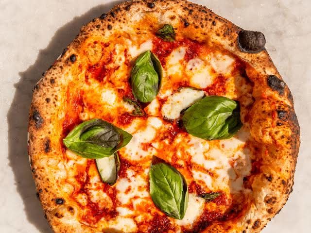 Pizza Margherita