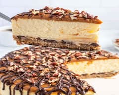 SLICES TO GO Rebanadas De Pastel Y Malteadas