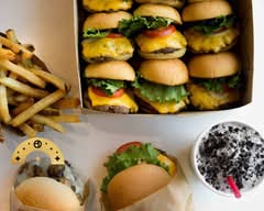 Atomic Burger (Metairie)
