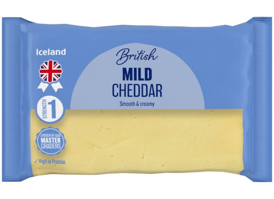 Iceland Mild Cheddar (400g)