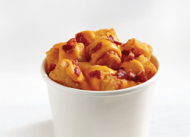Fired-Up Tots - Queso & Bacon / FIRED-UP TOTS - QUESO & BACON