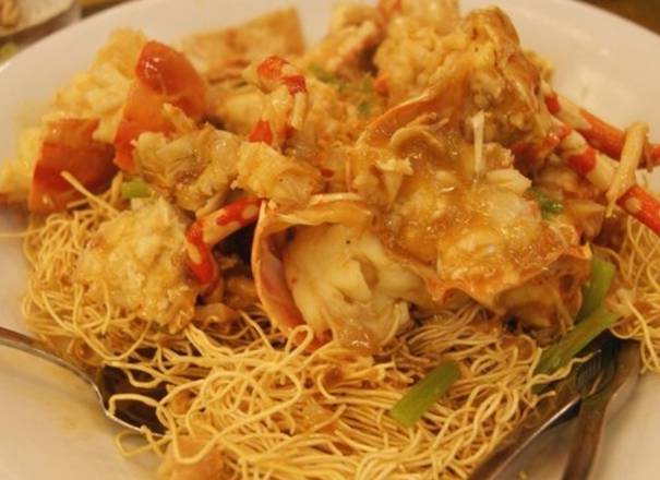 Lobster on Crispy Fried Noodle 龍蝦炒麵 (N27)