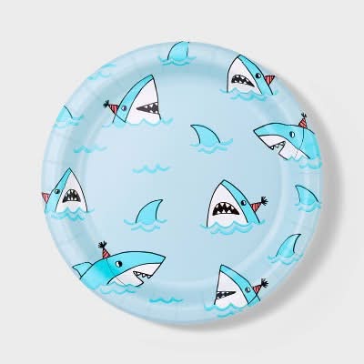 Spritz Shark Dinner Disposable Plates, Blue (20 ct)