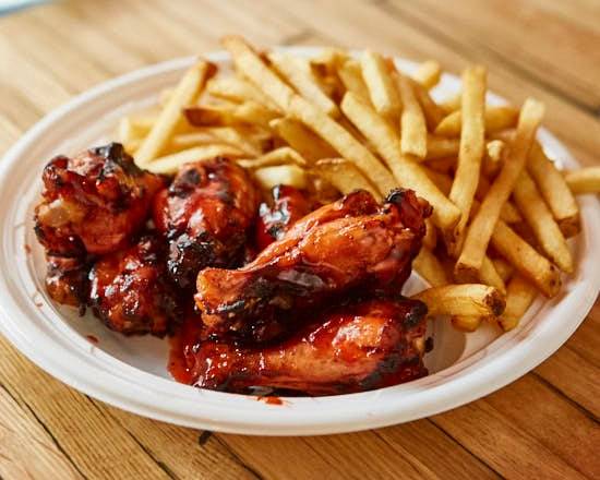 Wings with Fries