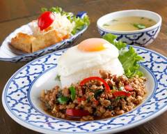 タイ国料理 �マニータイ manee thai