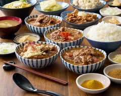 【もつ煮ともつ焼き】 カド屋