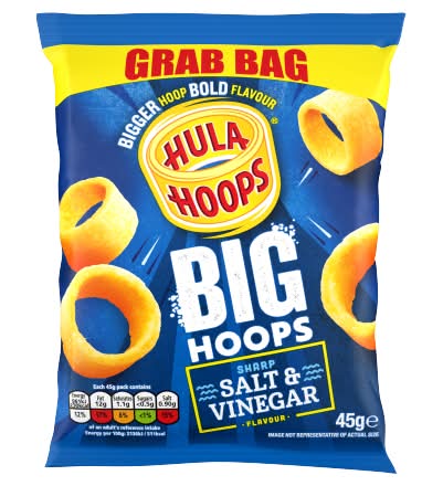 Hula Hoops Salt & Vinegar, Big Hoops Grab Bag Crisps (45g)