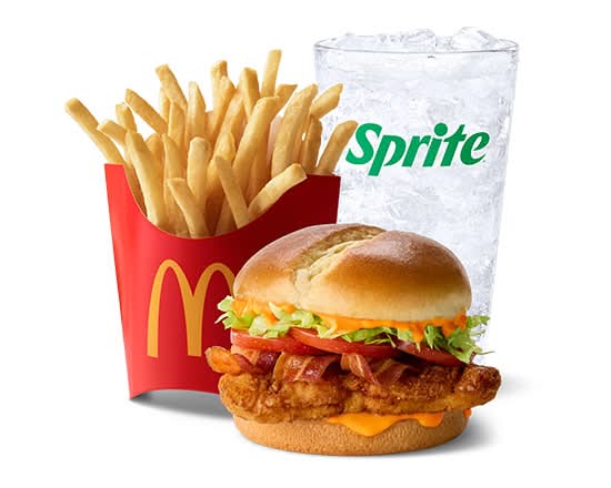 Bacon Buffalo Ranch Deluxe McCrispy™ Meal