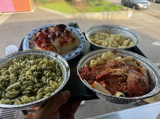 Mangiamo! (5215 North Lombard Street)