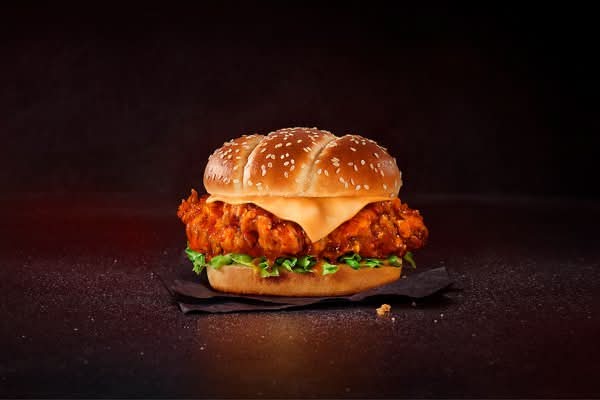 Hot Honey Drip Burger🔥