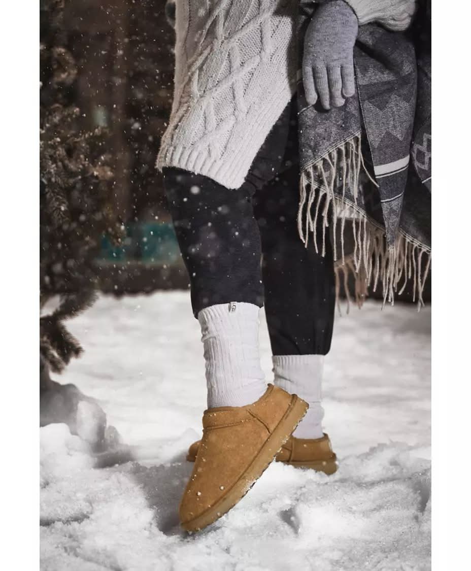 Ugg Classic Slipper - Women's (Cognac Medium - 11) | Postmates
