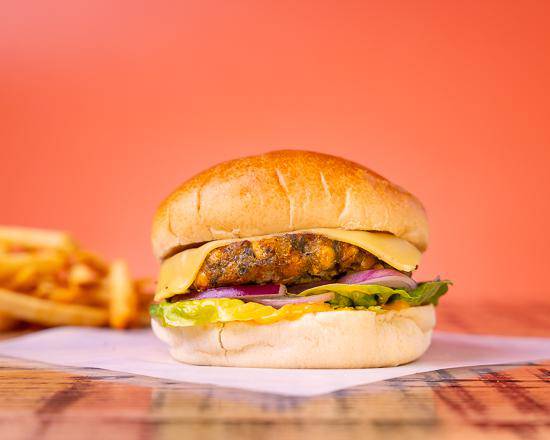 Falafel & Spinach Burger (V)