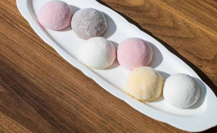 Mochi selection