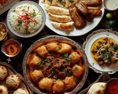 【美味しいカレーのお店】アイラ インドネパール&ネワリレストラン