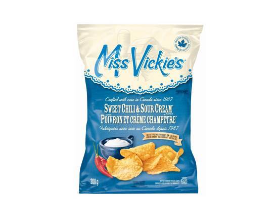 Miss Vickies Sweet Chili & Sour Cream Chips 200g
