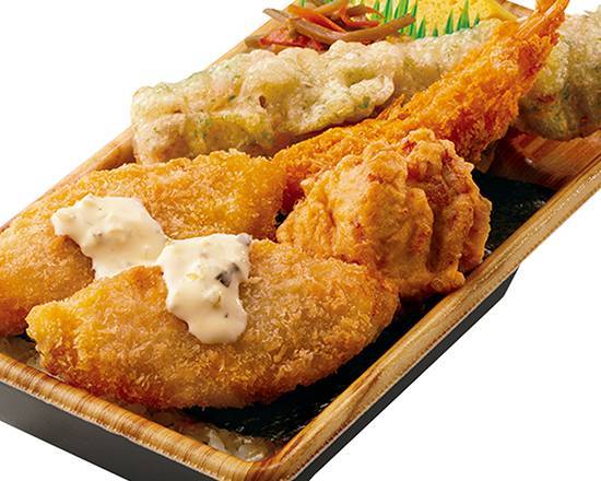 タルタル特のり弁当 Special seaweed lunch box with tartar sauce